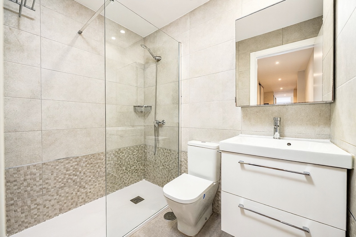 Appartement en première ligne de plage à Las Palmas de Gran Canaria — Sanitaires