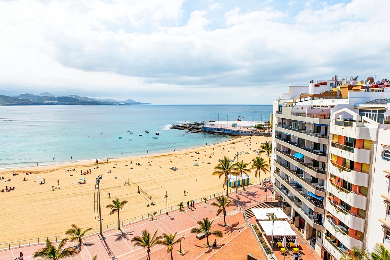 Appartement en première ligne de plage à Las Palmas de Gran Canaria — Vue mer