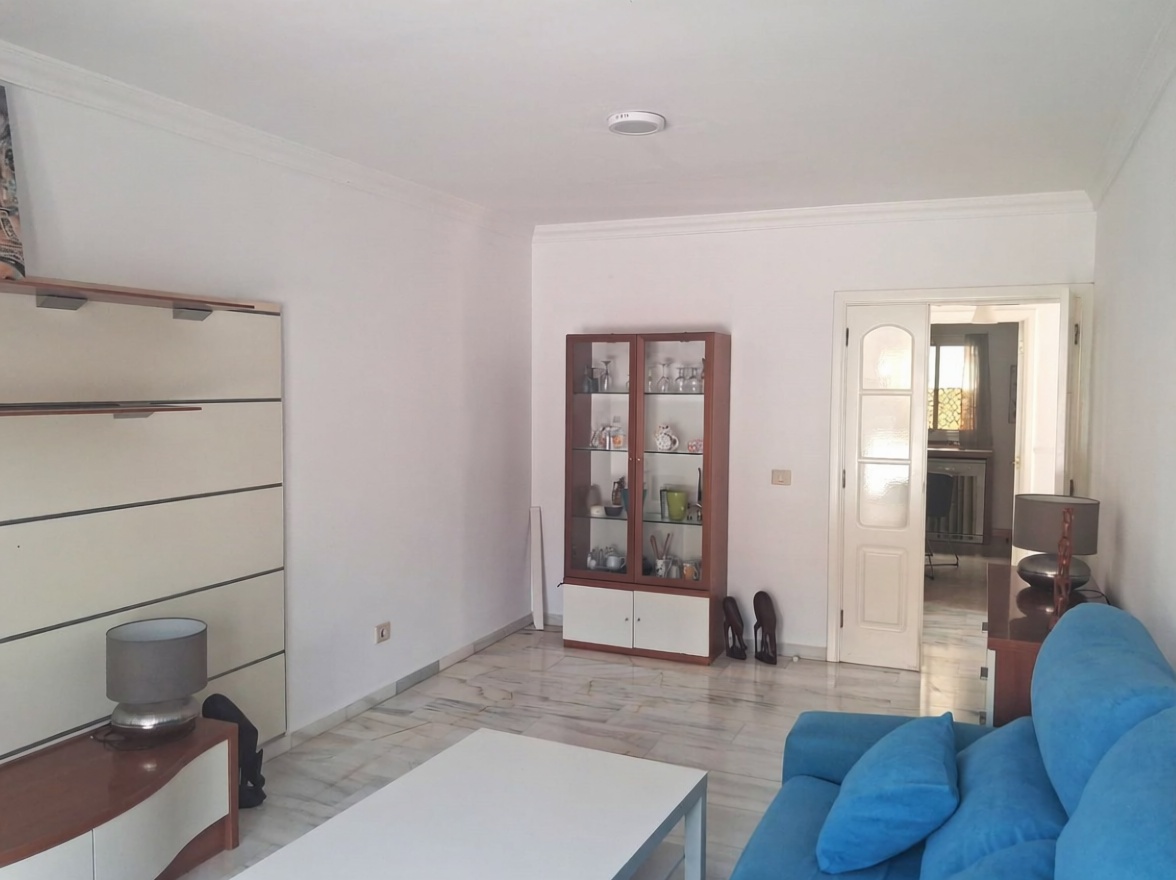Chalet avec accès direct à la plage à San Bartolomé de Tirajana — Séjour