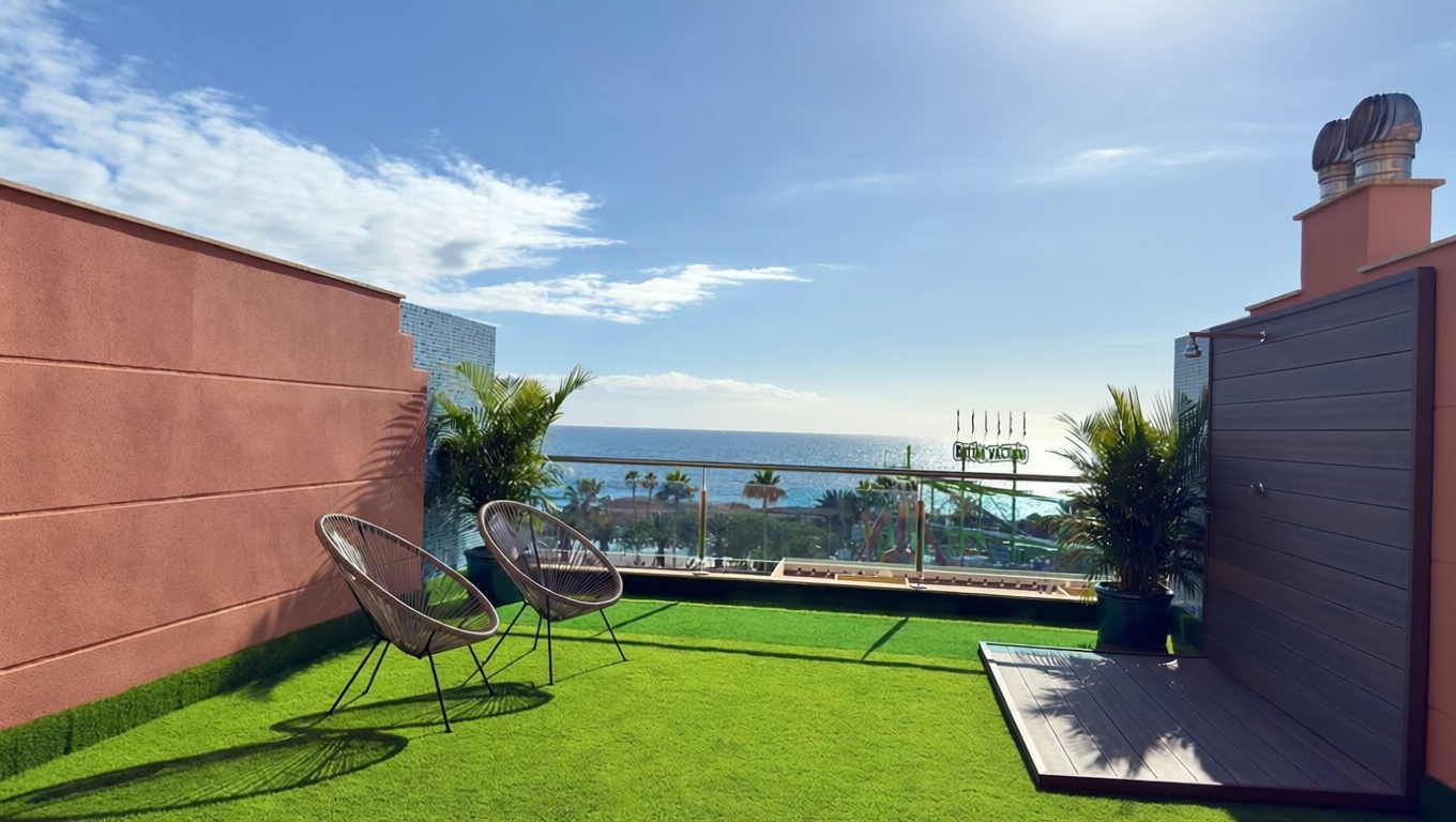 Duplex em primeira linha de praia em Mogán — Terraço mar