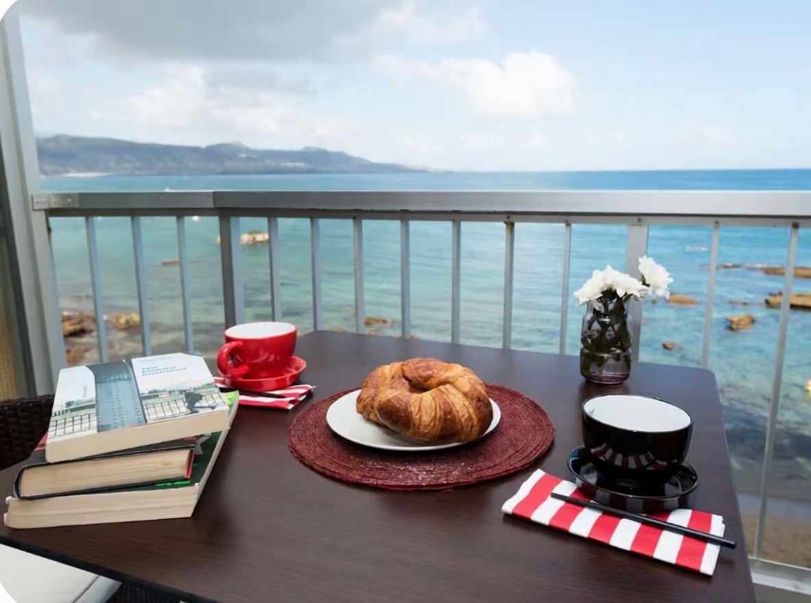 Beachfront studio in Las Palmas de Gran Canaria