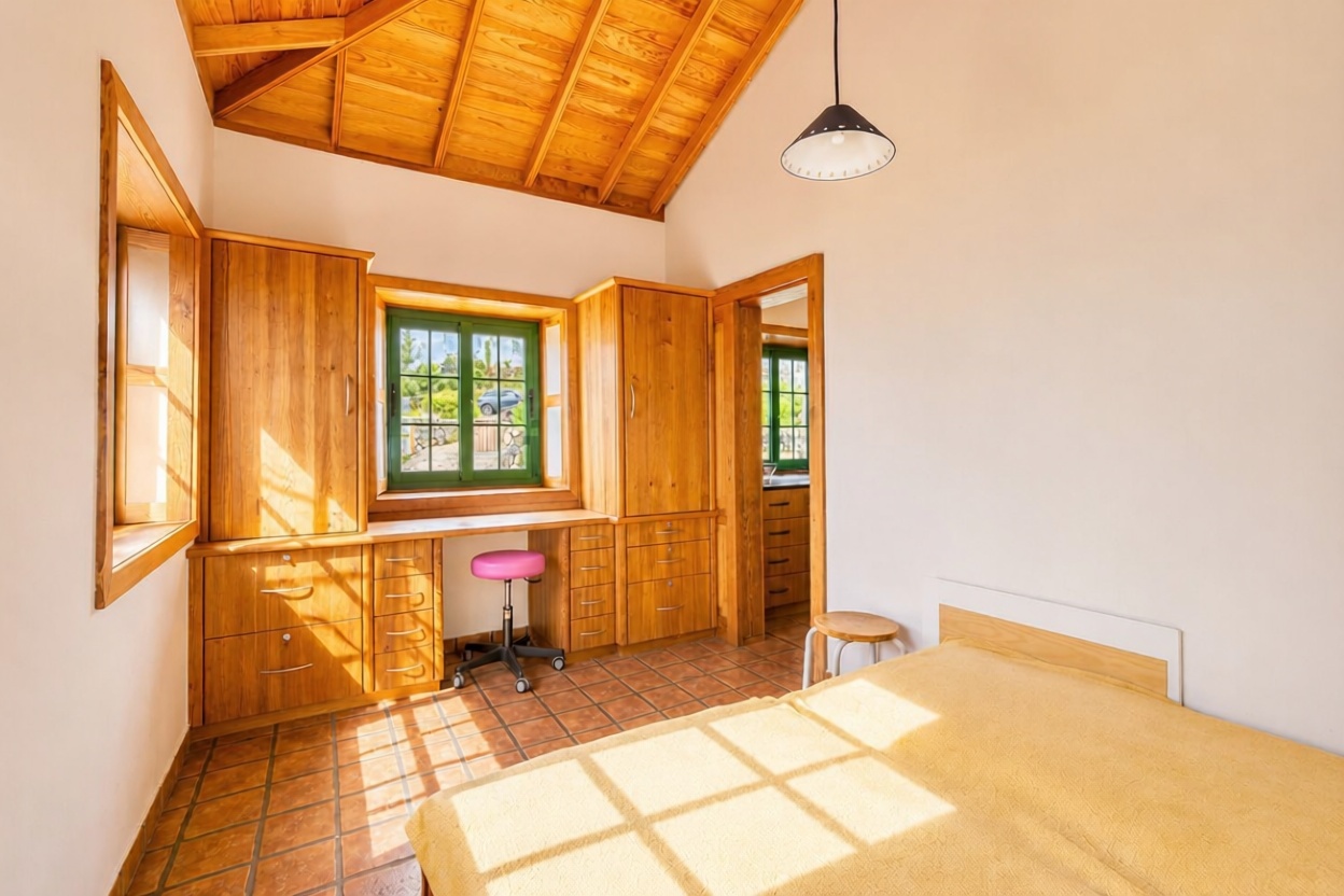 Chalet con acceso directo a playa en La Palma — Dormitorio