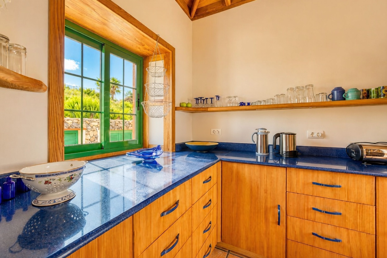 Chalet con acceso directo a playa en La Palma — Baño