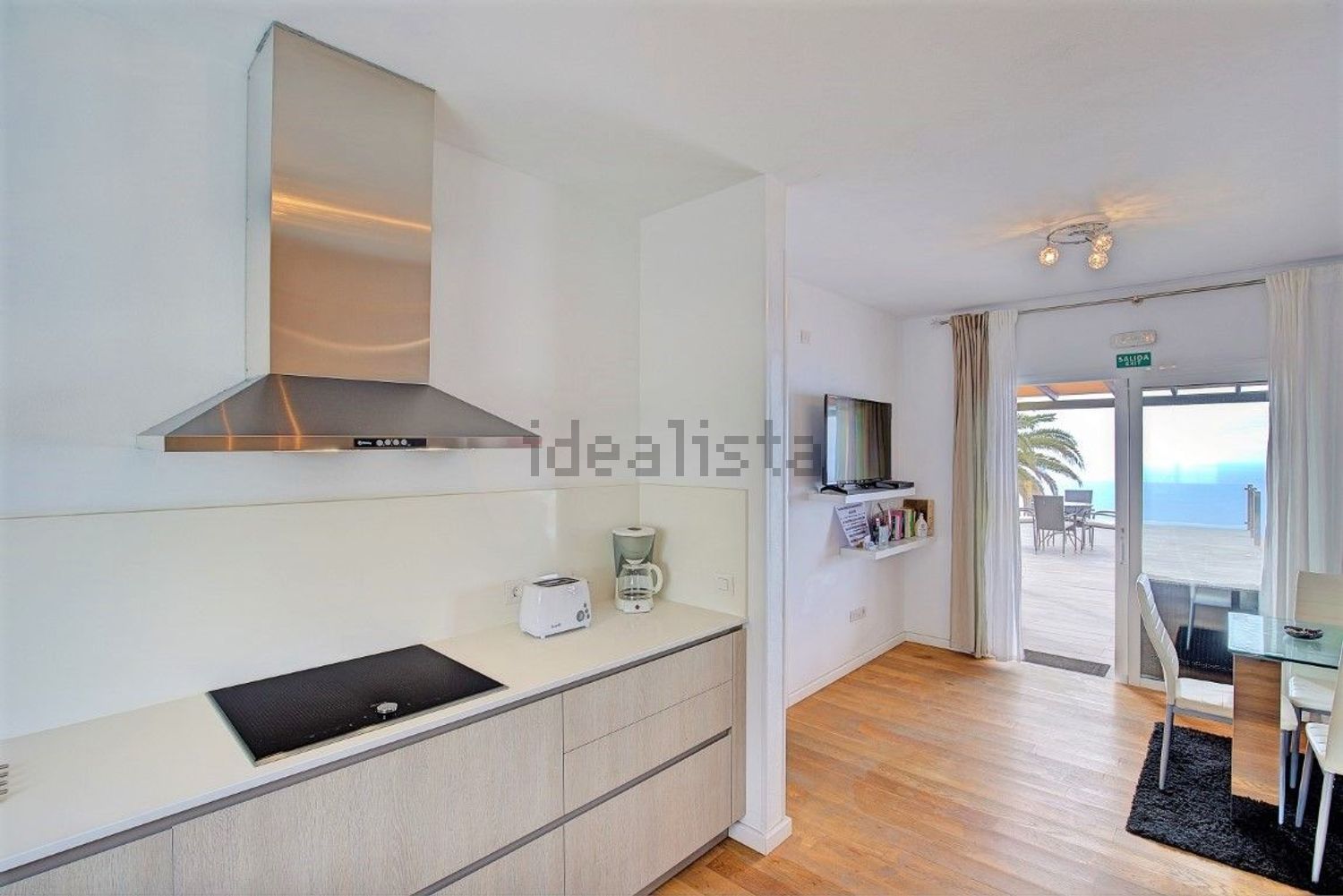 Chalet zum Verkauf mit direktem Strandzugang in La Palma