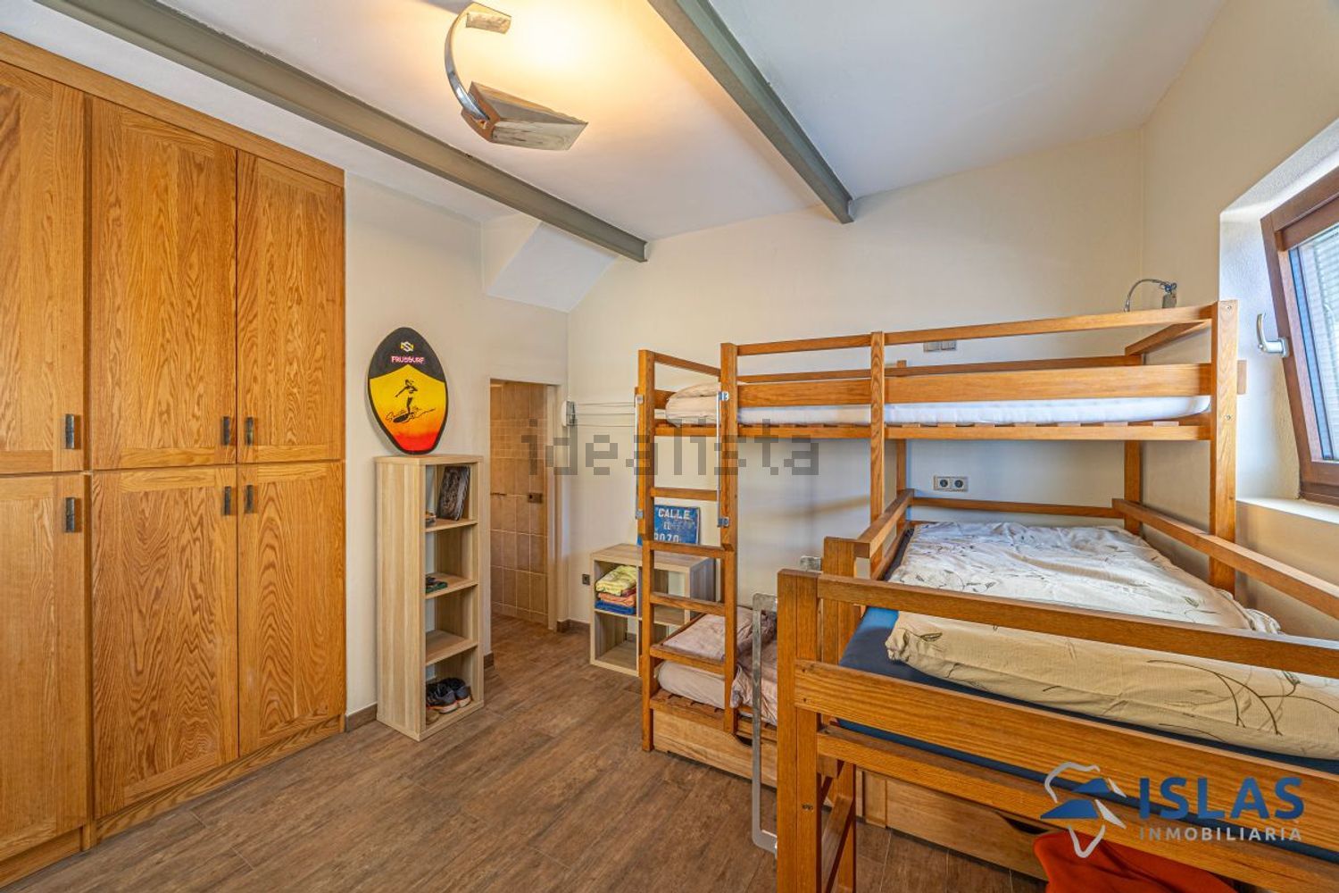 Chalet zum Verkauf mit direktem Strandzugang in La Palma