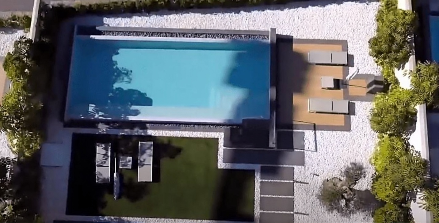 Chalet with direct beach access in Adeje — Pool