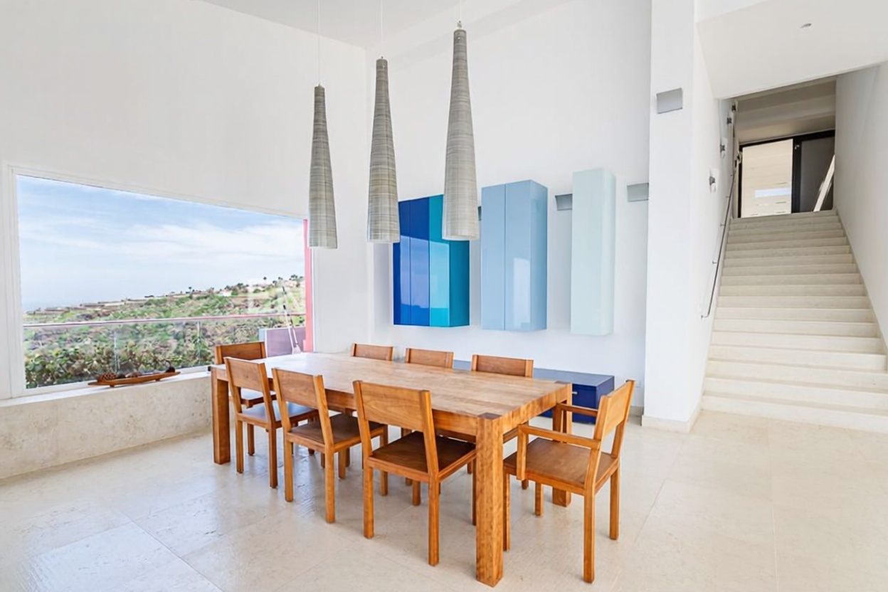Chalet mit direkter Strandzugang in Tacoronte — Wohnzimmer