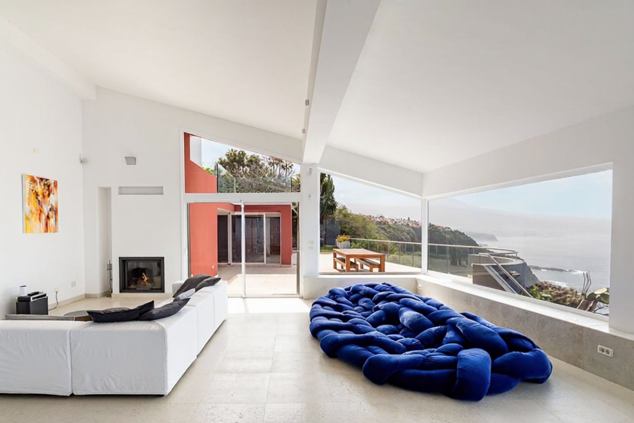 Chalet mit direkter Strandzugang in Tacoronte — Bad