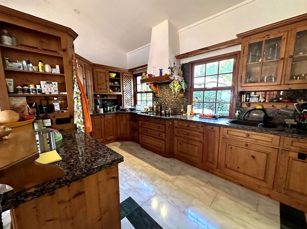 Chalet mit direkter Strandzugang in Tacoronte — Küche