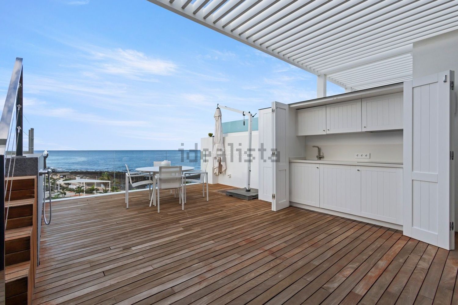 Attic for sale seafront in Arona