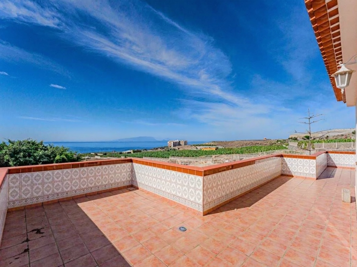 Chalet con acceso directo a playa en Adeje — Terraza mar