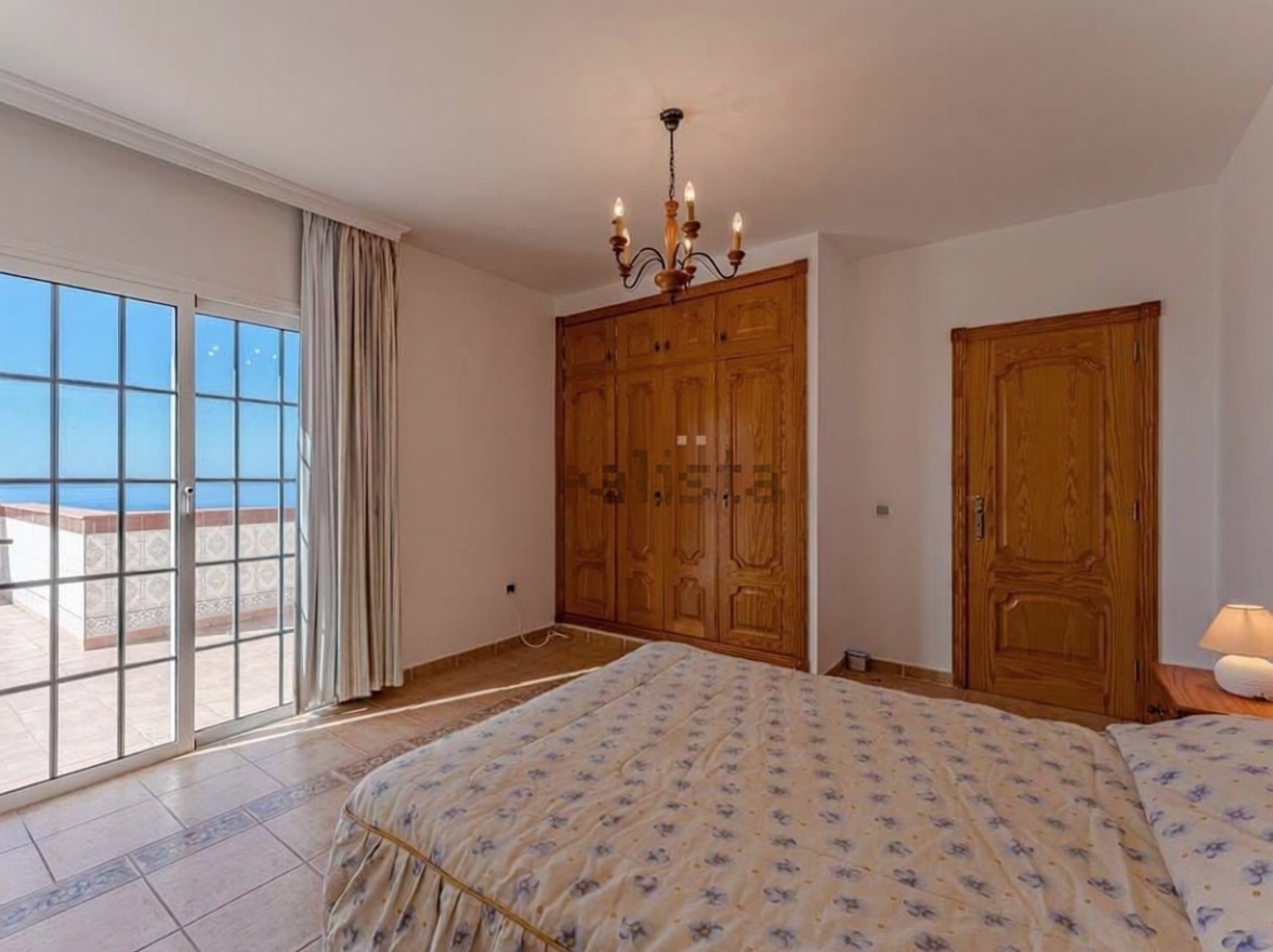 Chalet con acceso directo a playa en Adeje — Dormitorio