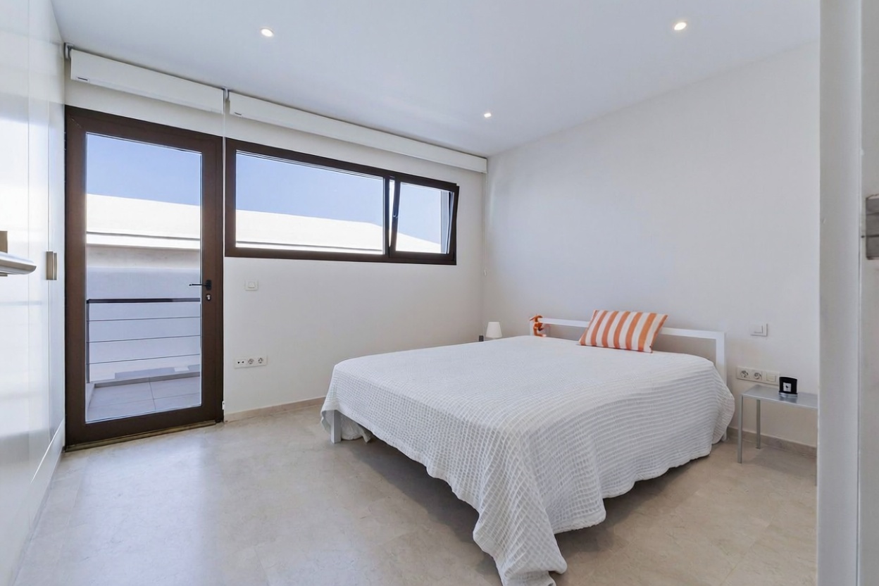 Chalet con acceso directo a playa en Guia de Isora — Dormitorio