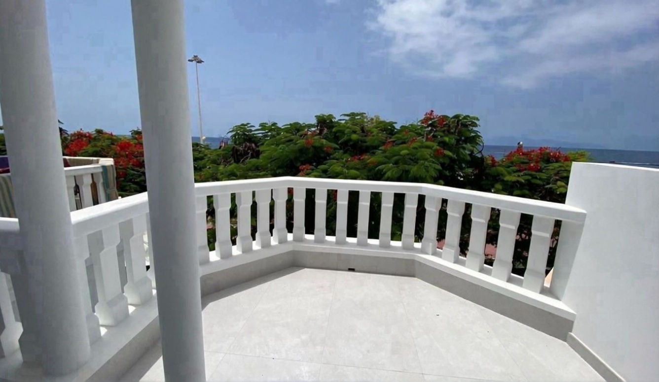 Chalet con acceso directo a playa en Adeje — Dormitorio