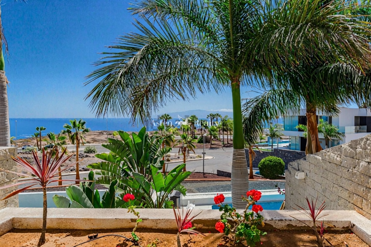 Chalet con acceso directo a playa en Adeje — Vista mar
