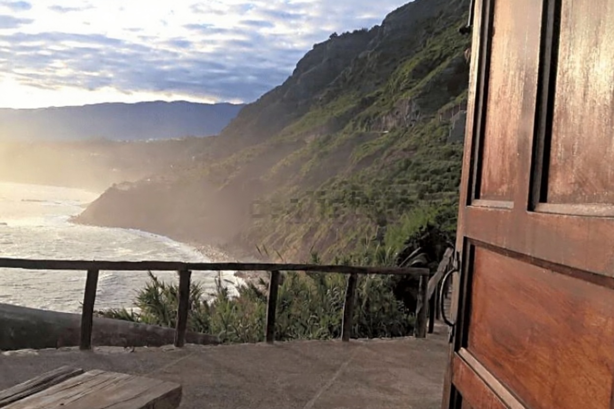 Country house with direct beach access in Tenerife — Sea terrace