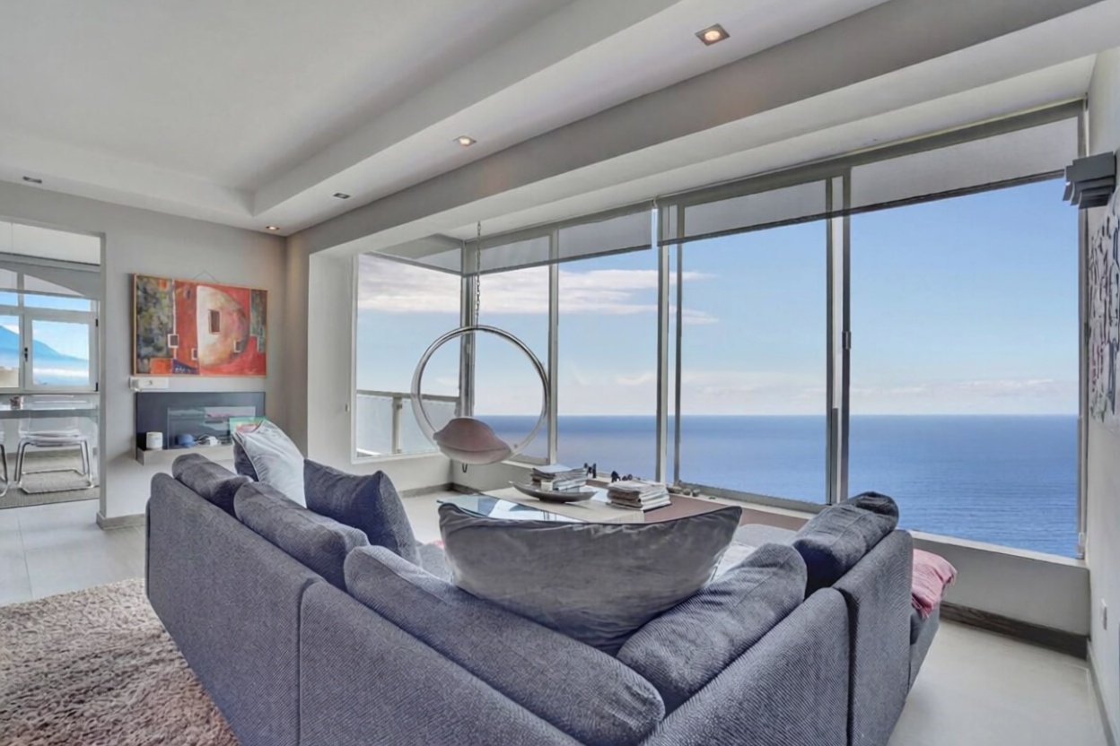 Chalet con acceso directo a playa en Tacoronte — Salón