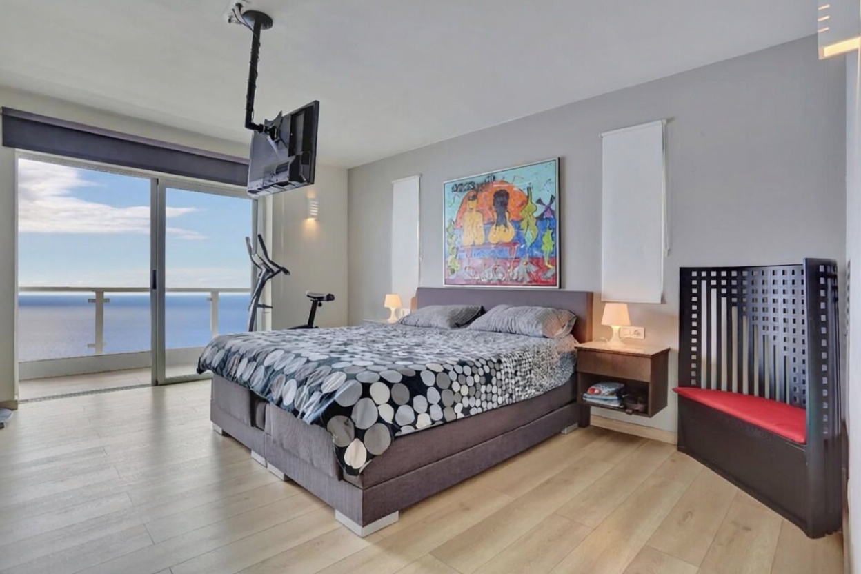 Chalet con acceso directo a playa en Tacoronte — Dormitorio