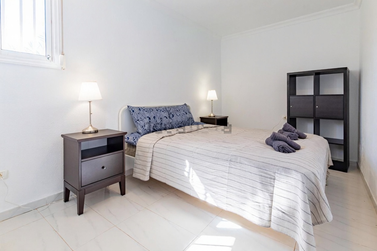Beachfront duplex in Santiago del Teide — Bedroom