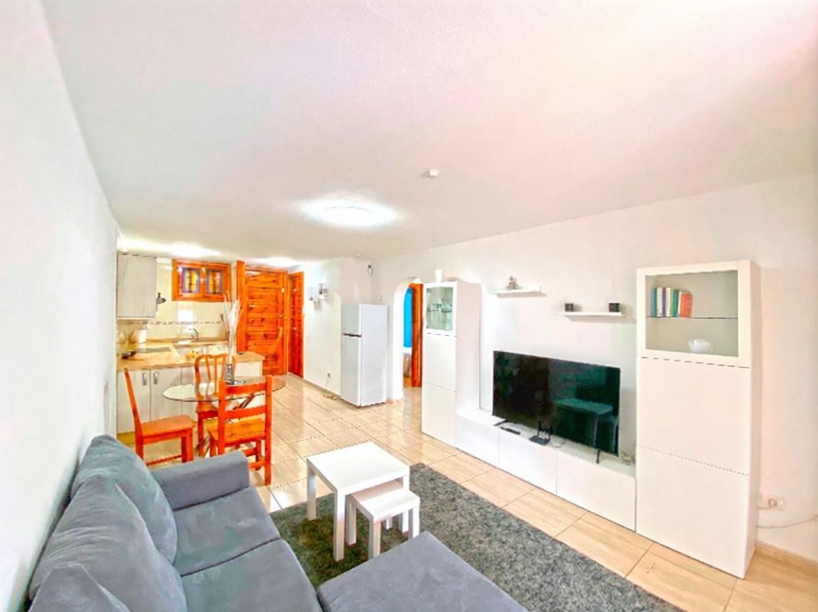 Appartement en première ligne de plage à Playa las Américas — Séjour