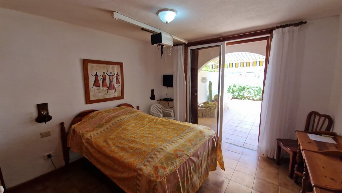 Appartement en première ligne de plage à Playa las Américas — Chambre