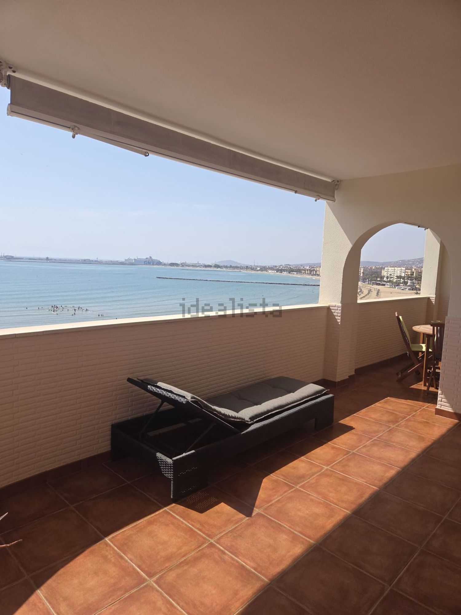 Flat for sale frontline beach in Melilla