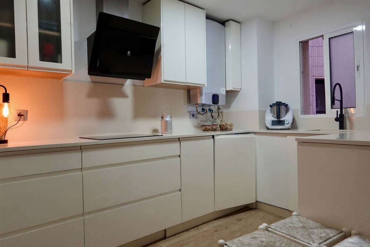 Beachfront flat in Ceuta — Bedroom