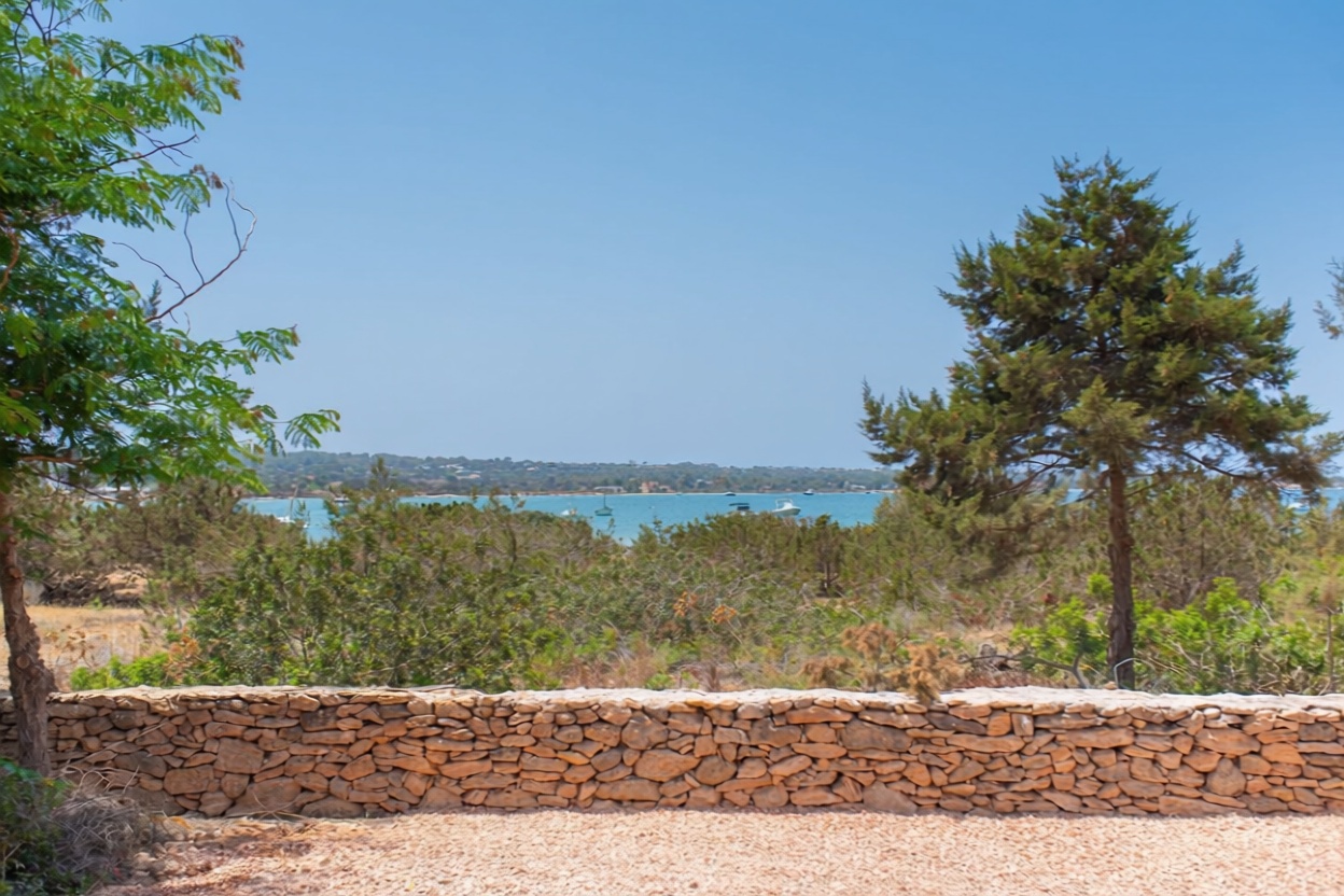 Chalet mit direkter Strandzugang in Formentera — Meerblick