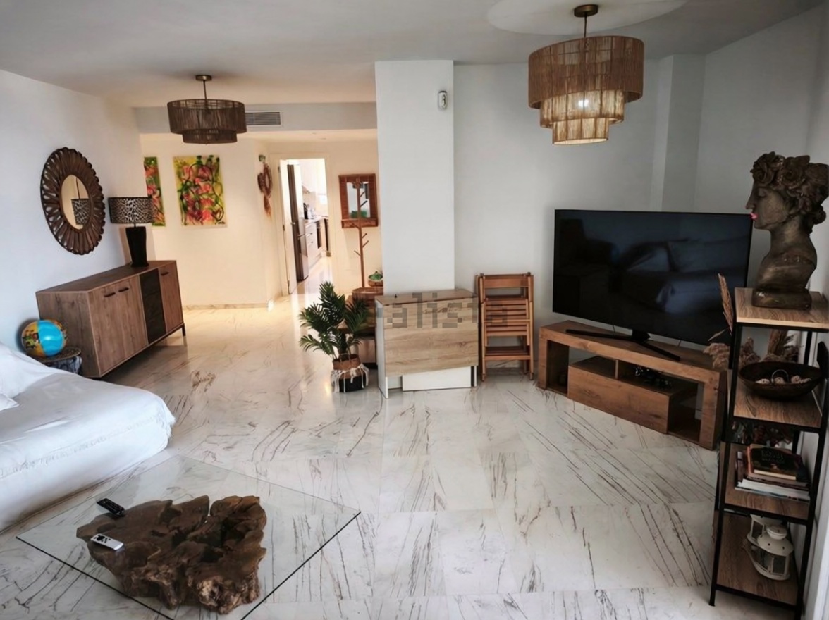 Beachfront flat in Eivissa — Living room