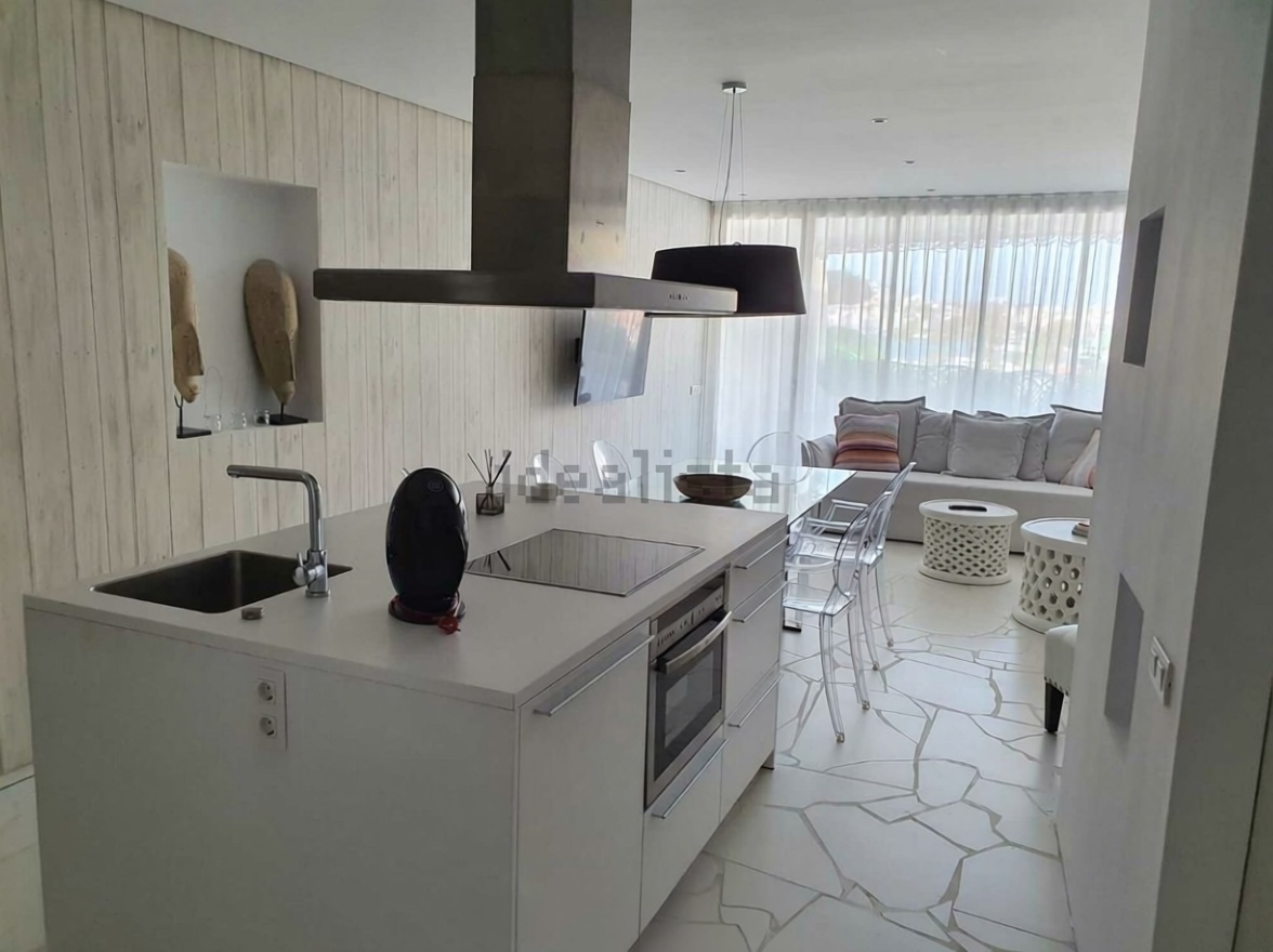 Wohnung in erste Strandlinie in Eivissa — Küche
