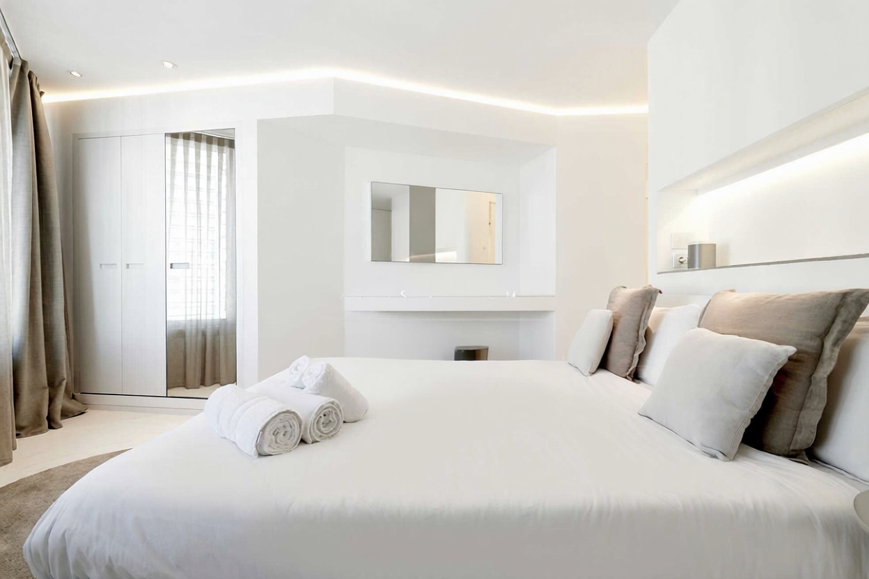 Piso en primera línea de playa en Eivissa — Dormitorio