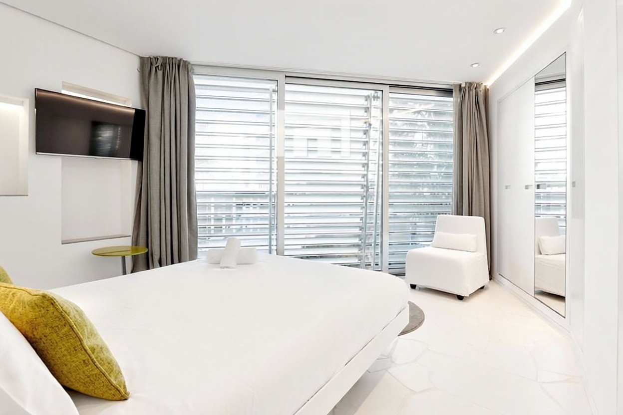Piso en primera línea de playa en Eivissa — Dormitorio