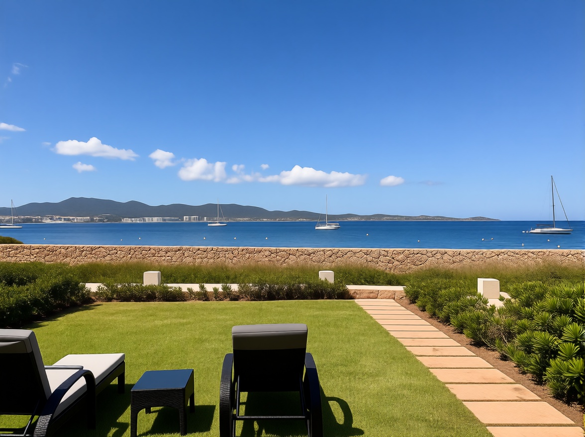 Beachfront flat in Sant Antoni de Portmany