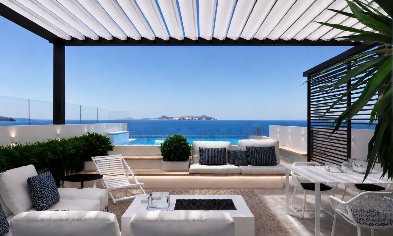 Beachfront flat in Sant Antoni de Portmany