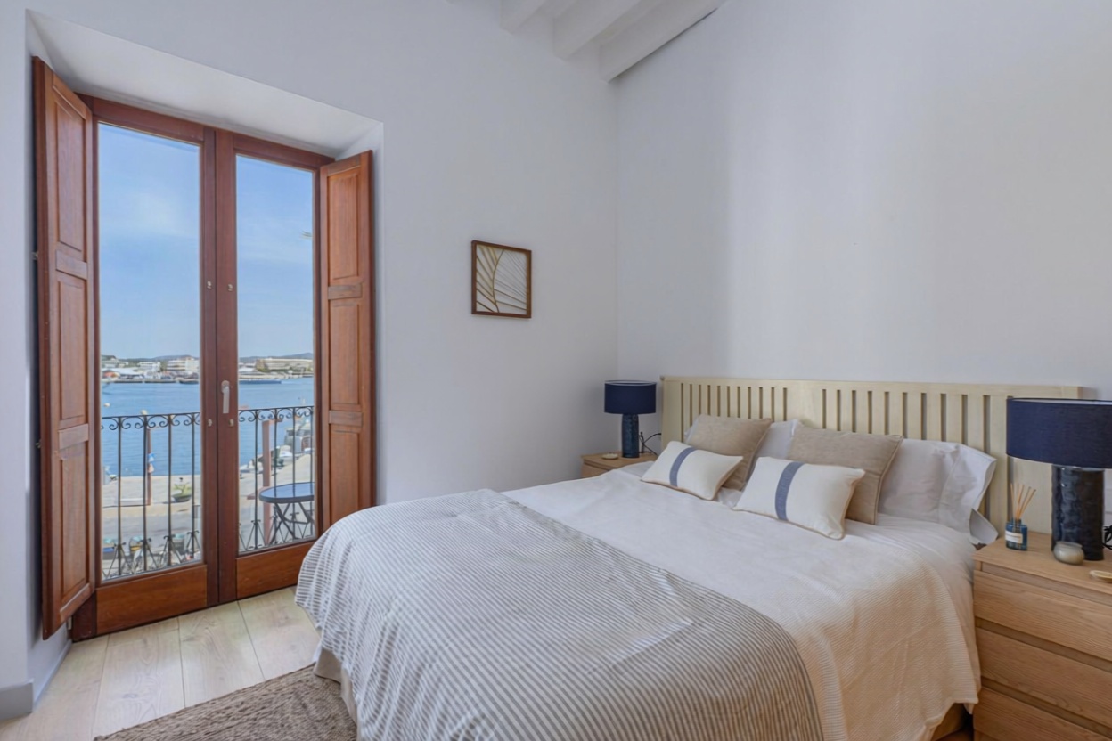 Wohnung in erste Strandlinie in Eivissa — Schlafzimmer
