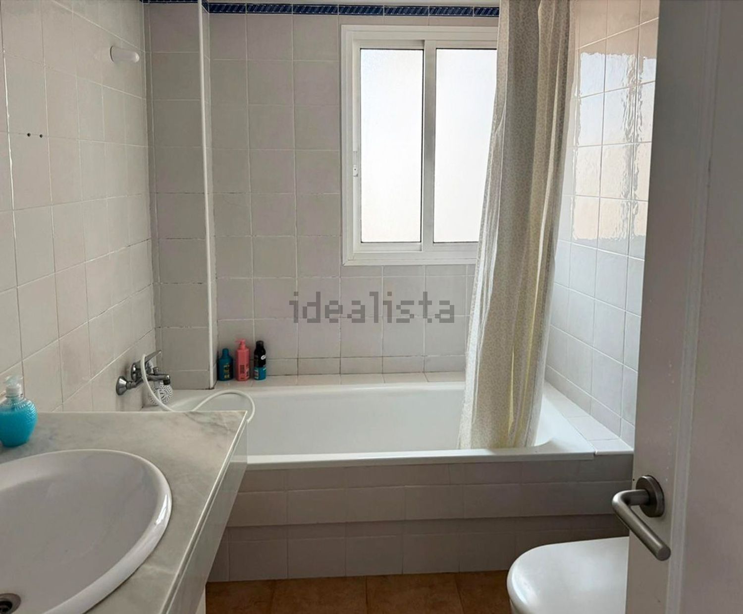 Ático em primeira linha de mar em Santa Eulalia del Río — Casa banho