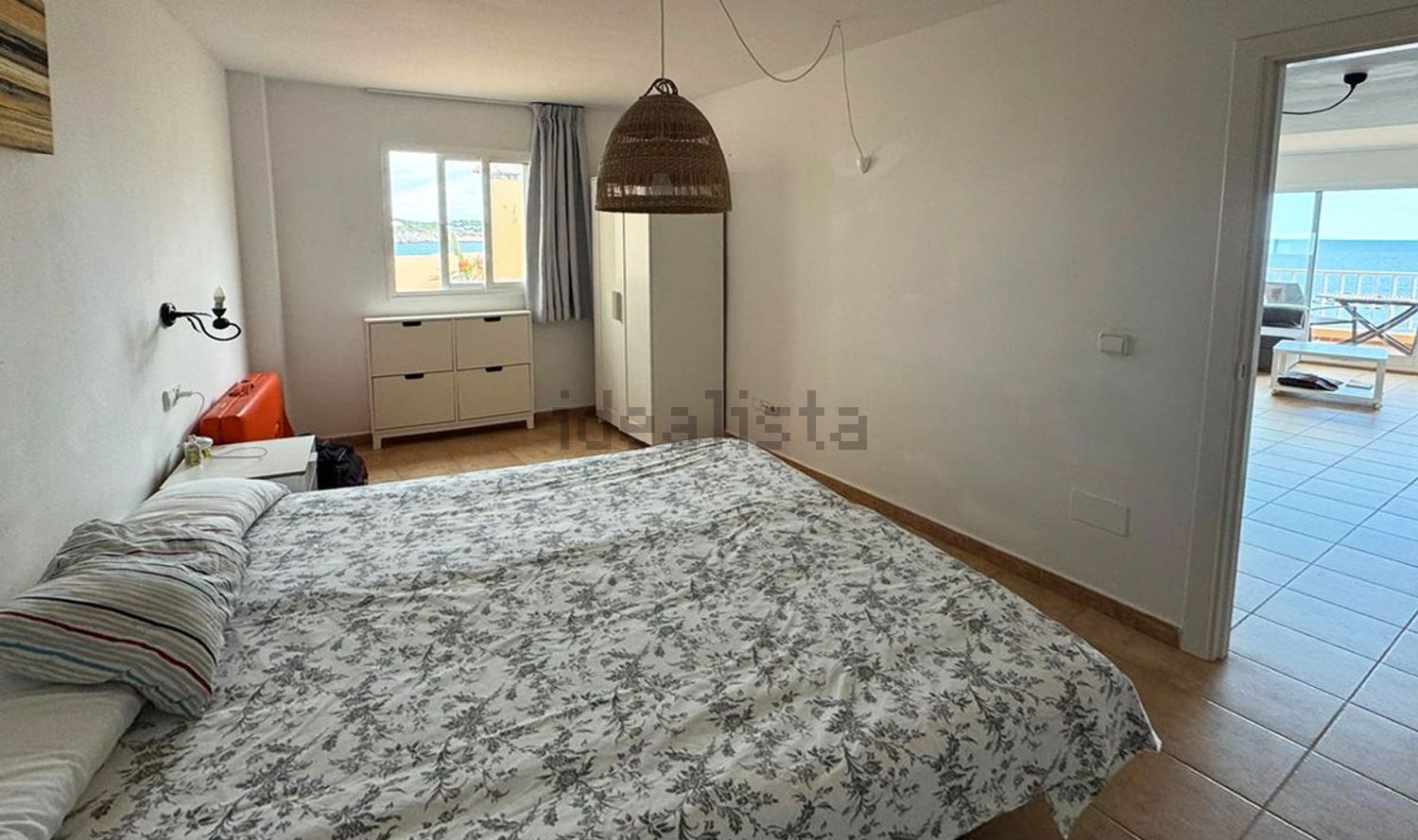 Ático em primeira linha de mar em Santa Eulalia del Río — Quarto