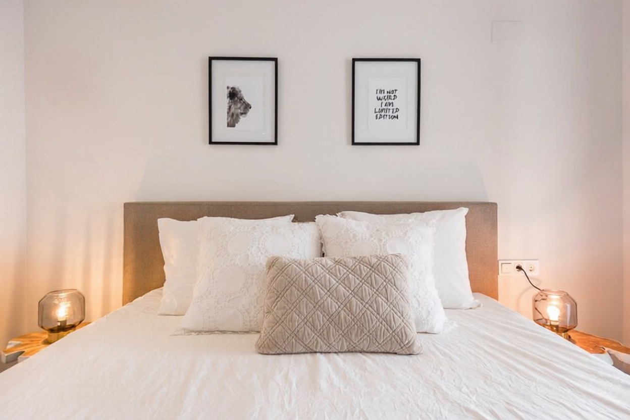 Beachfront flat in Sant Josep de sa Talaia — Bedroom