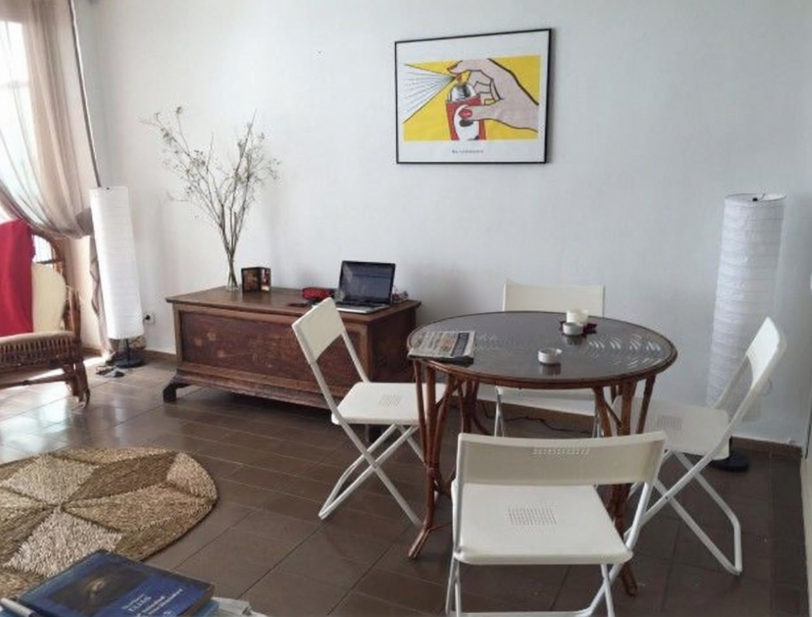Beachfront flat in Sant Antoni de Portmany — Dining room