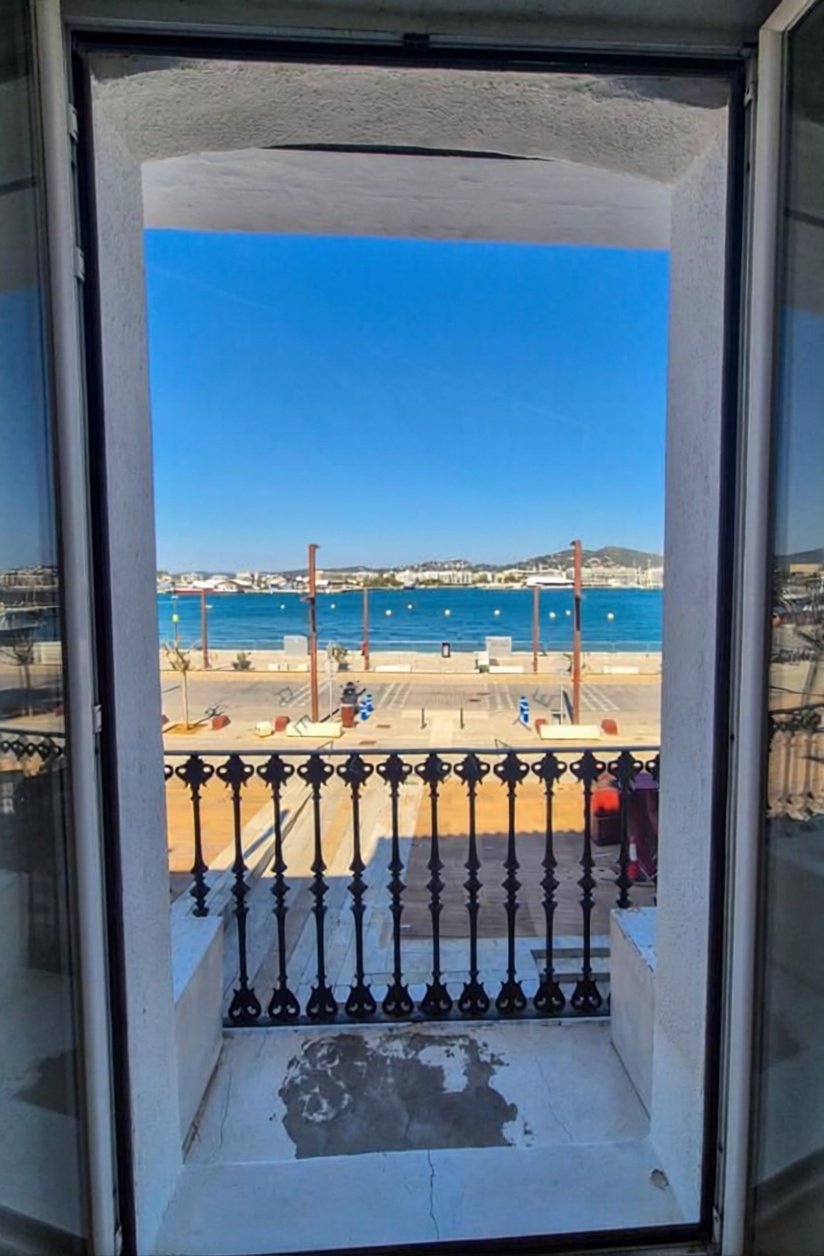 Wohnung in erste Strandlinie in Eivissa
