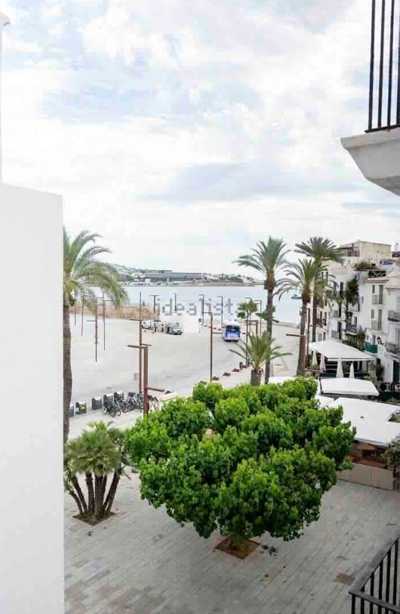 Wohnung in erste Strandlinie in Eivissa — Meerblick