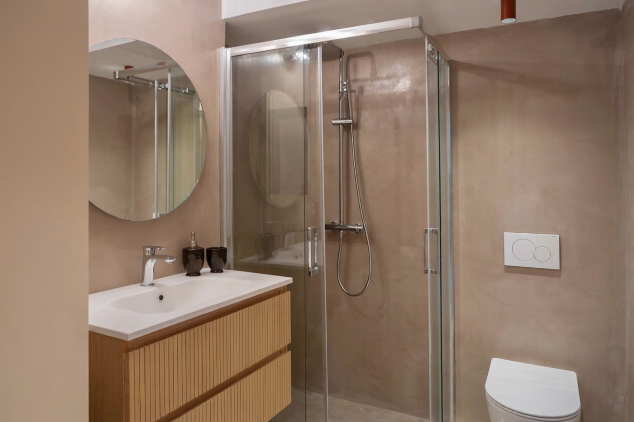 Beachfront flat in Sant Antoni de Portmany — Bathroom