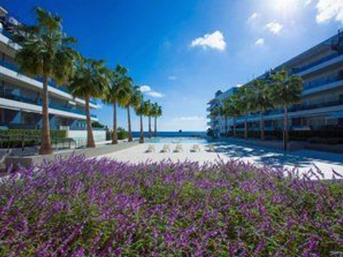 Wohnung in erste Strandlinie in Eivissa — Meerblick