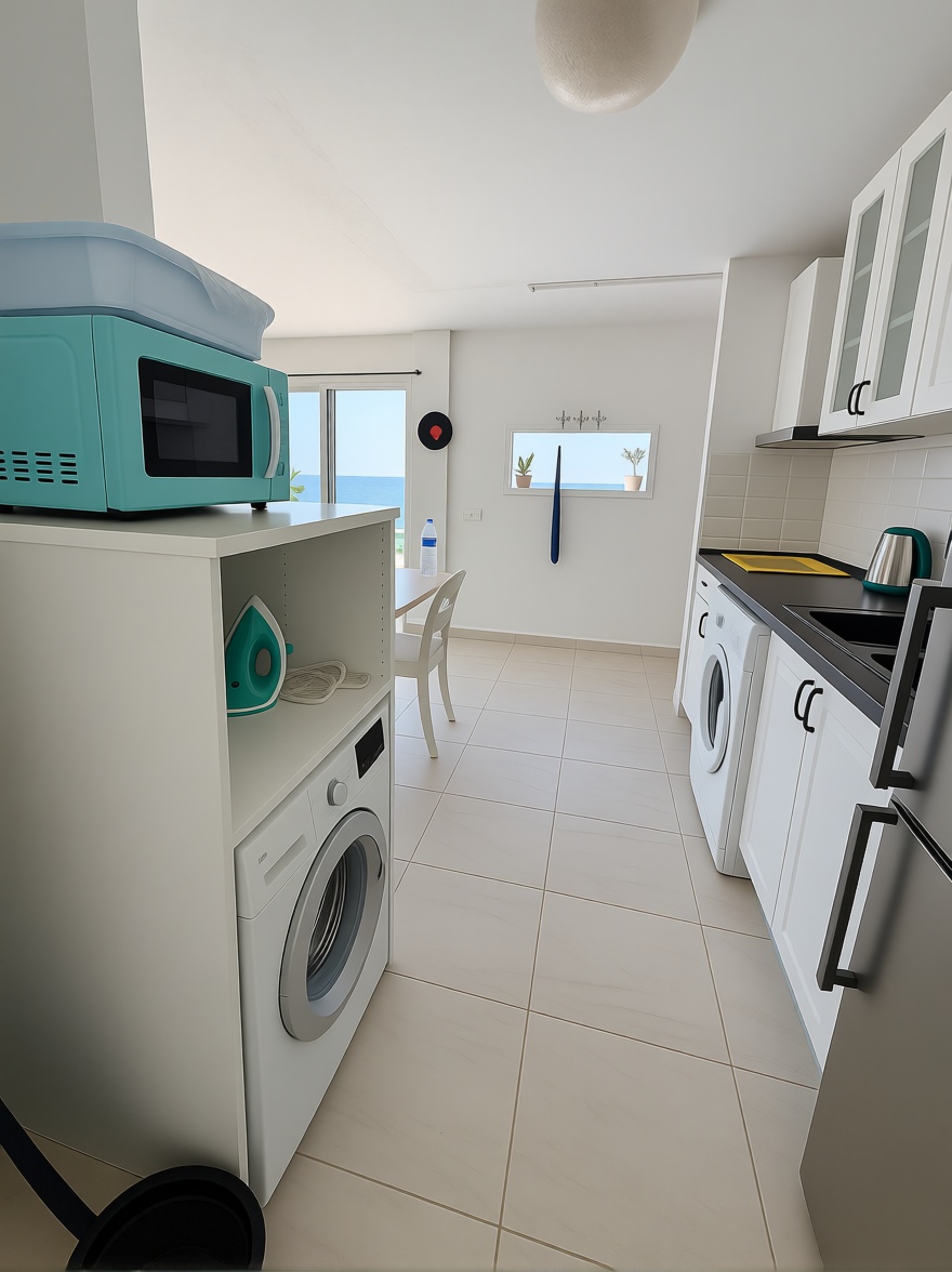 Seafront attic in Sant Josep de sa Talaia — Kitchen