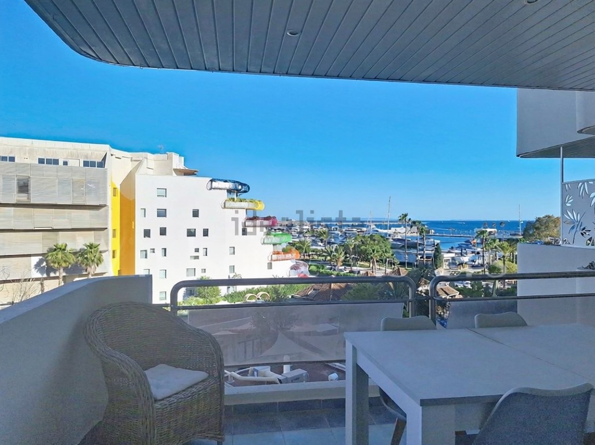 Wohnung in erste Strandlinie in Eivissa — Meerterrasse