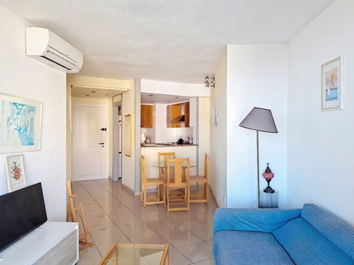 Wohnung in erste Strandlinie in Eivissa — Wohnzimmer