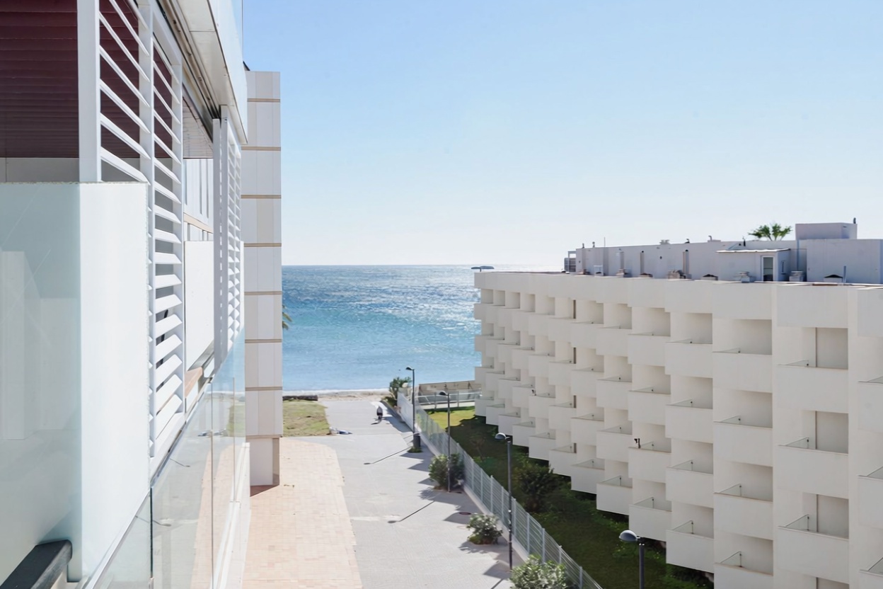 Duplex in erste Strandlinie in Eivissa — Meerblick