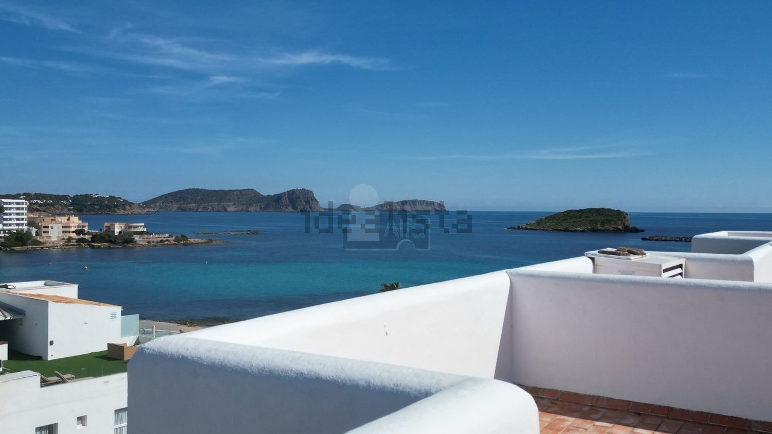 Penthouse in erste Meereslinie in Santa Eulalia del Río