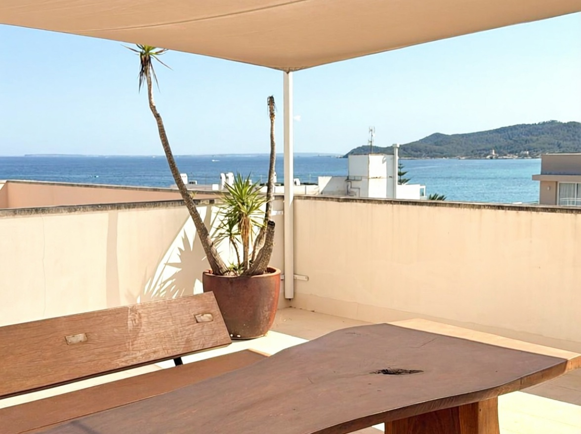 Penthouse in erste Meereslinie in Eivissa