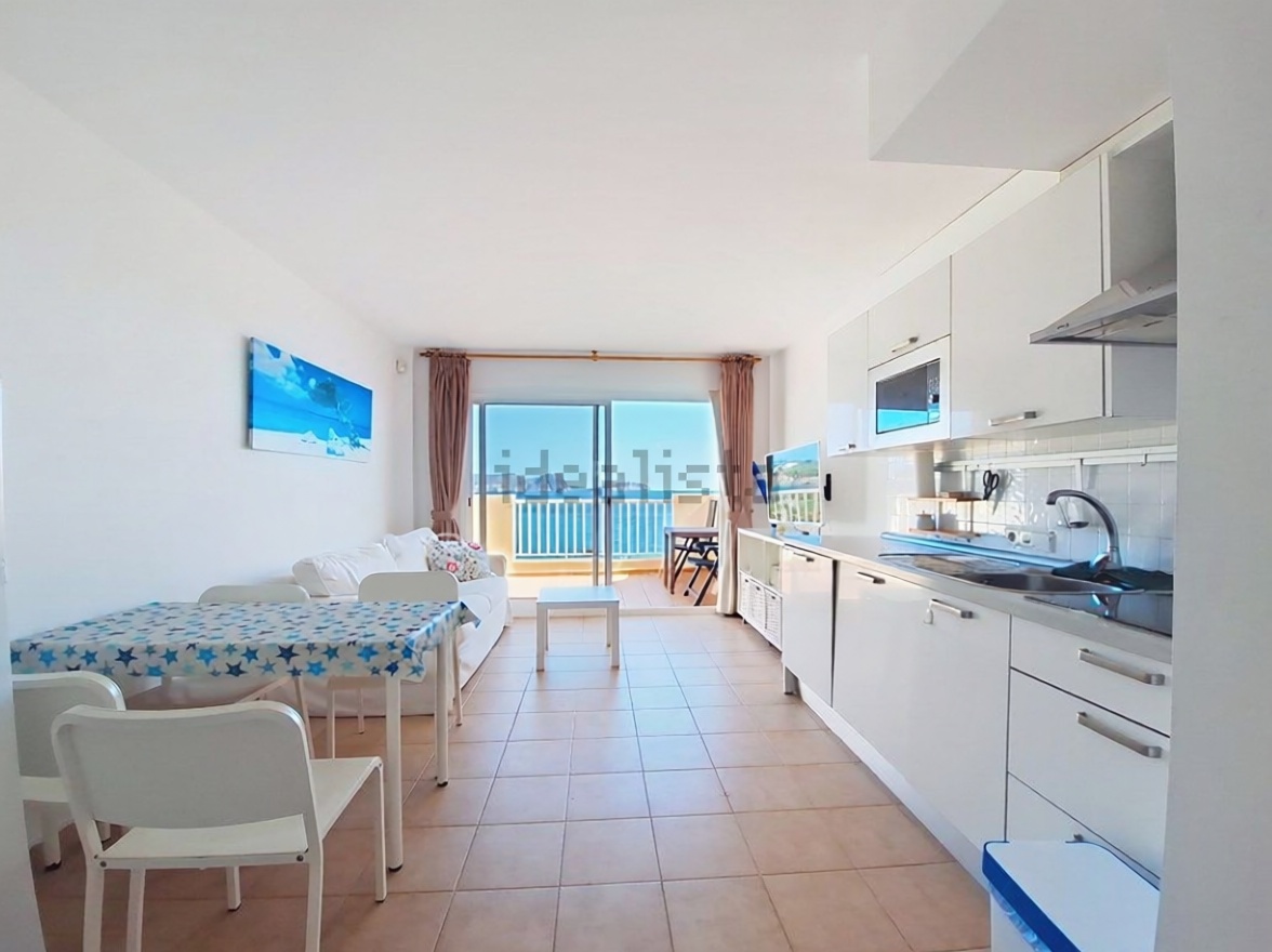 Beachfront flat in Santa Eulalia del Río — Sea terrace